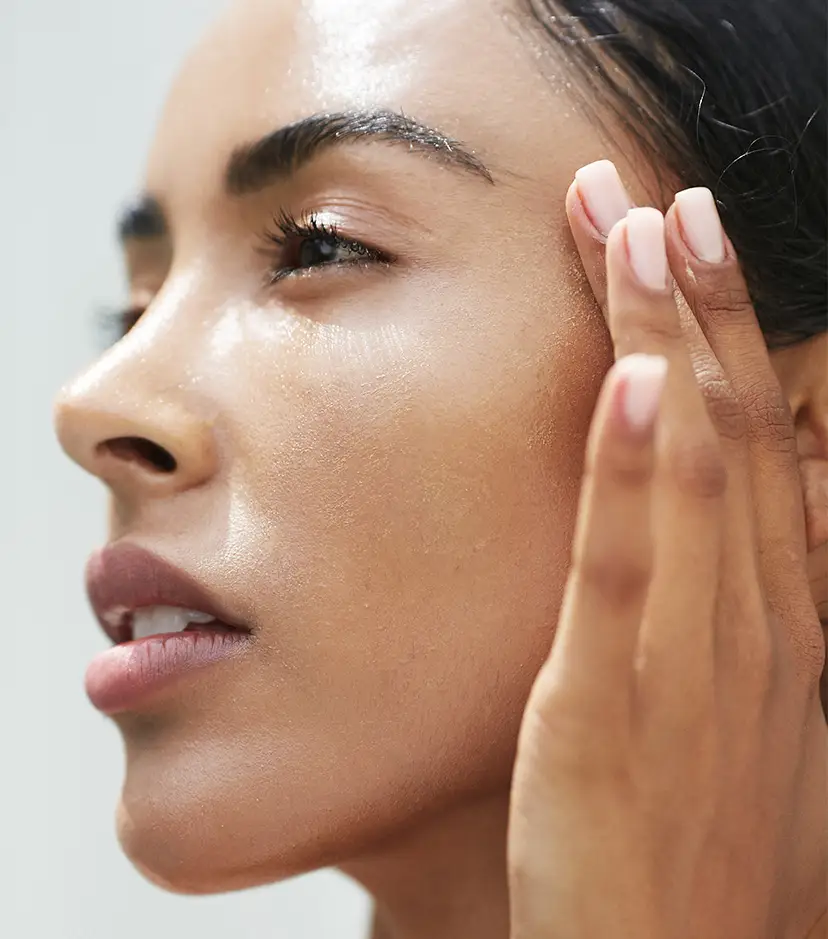 Можно ли использовать средства с Витамином С, если кожа склонна к высыпаниям?